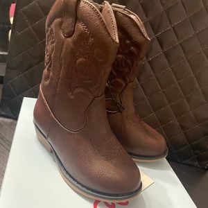 Brand New Cat & Jack Memphis Boots